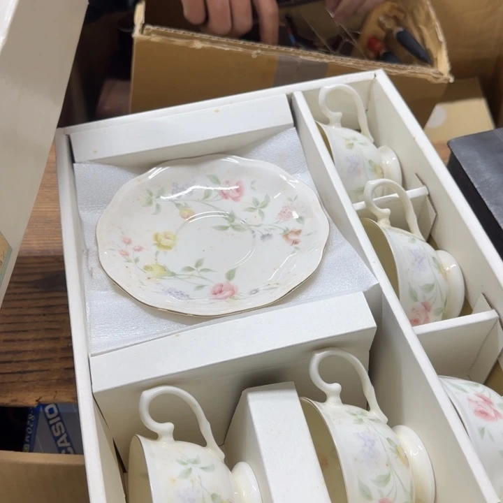 银*哈哈哈哈哈哈哈哈哈哈