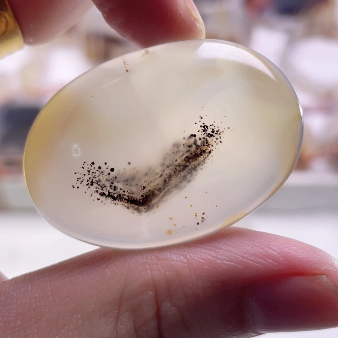 玛瑙/玉髓未镶嵌珠宝奇石