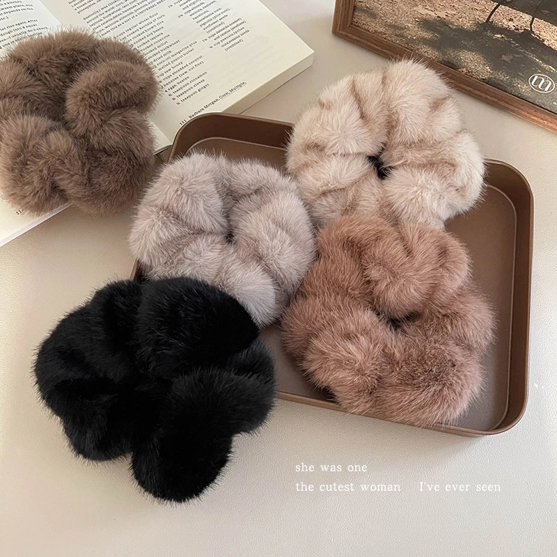 秋冬毛绒大肠发圈女2025新款高弹力扎头发绳橡皮筋气质头绳头饰品