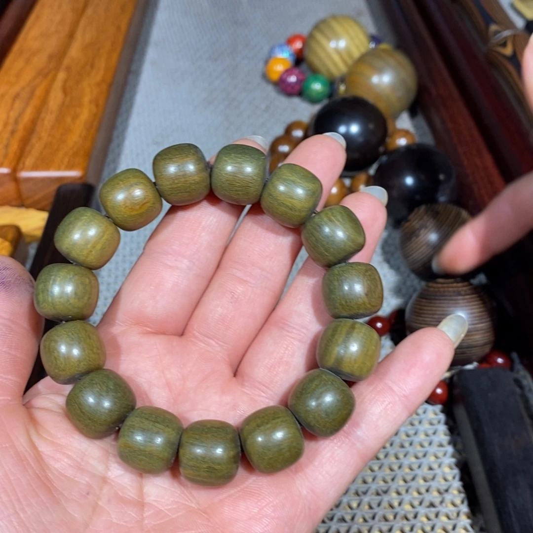 佛***）东非黑黄檀（紫光檀）