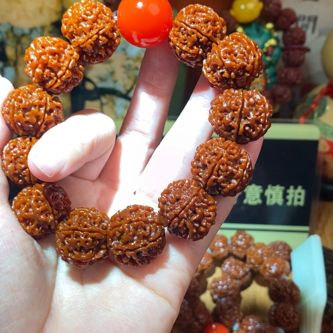 金刚菩提手串206。 红。