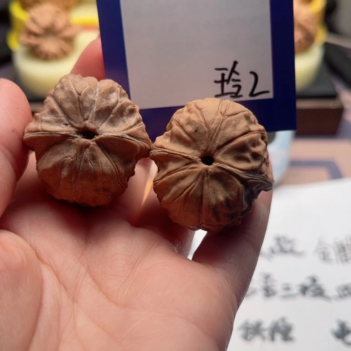 吊坠文玩核桃v**ｖ文玩核桃2