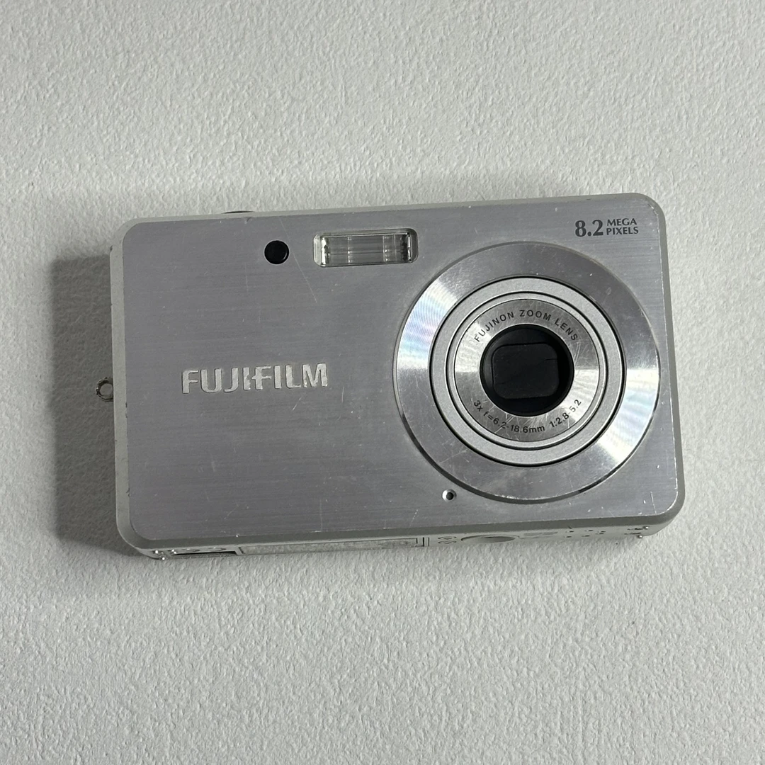 9新 Fujifilm/富士 J10 820w像素3倍光变 屏微黑印 复古氛围感CCD
