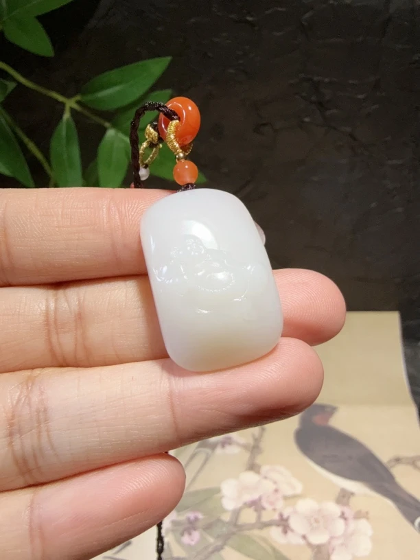 山料羊脂白玉弥勒笑佛精美玉佛挂件