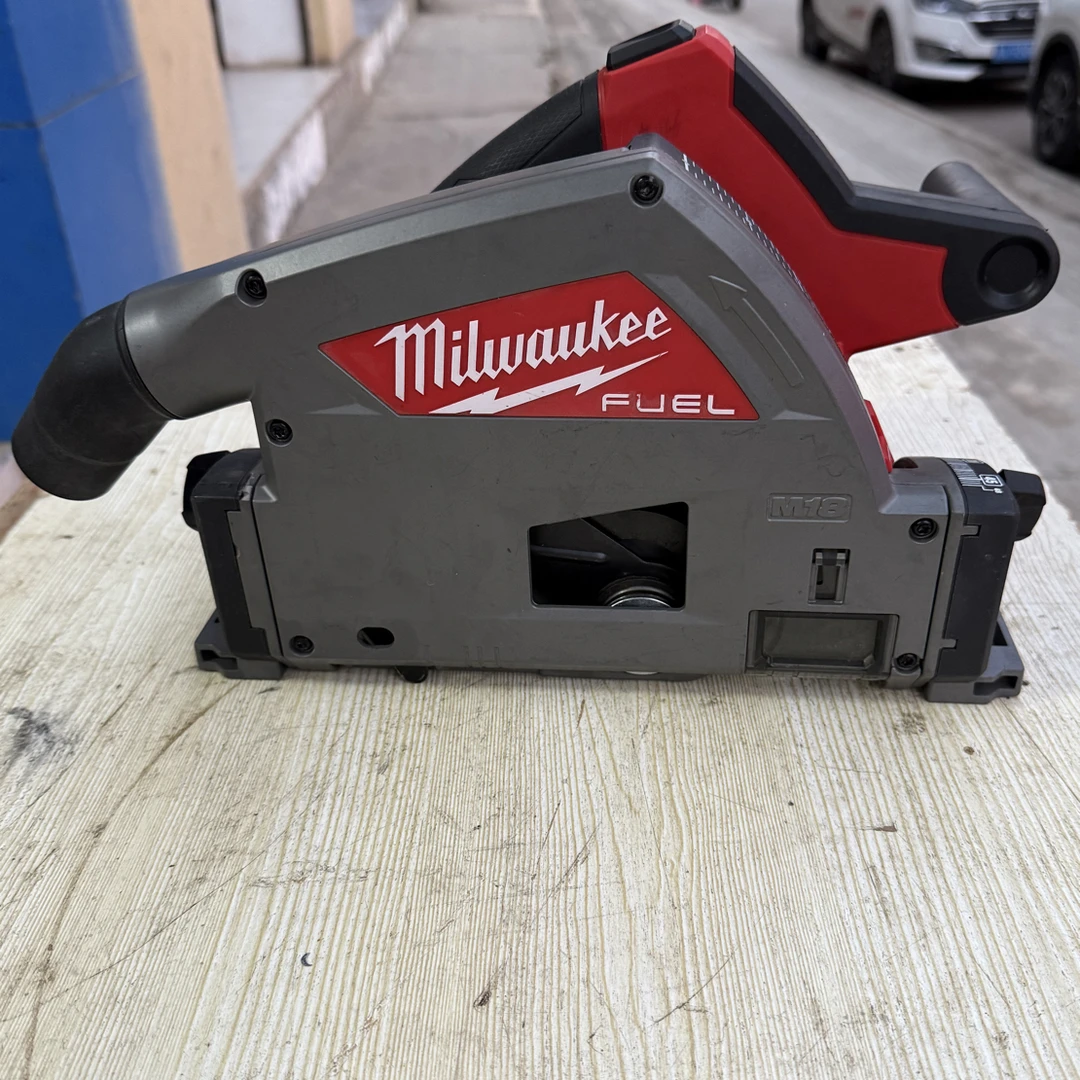 8成新米沃奇18伏无刷轨道锯木工专用轨道锯导轨手持切割锯无尘