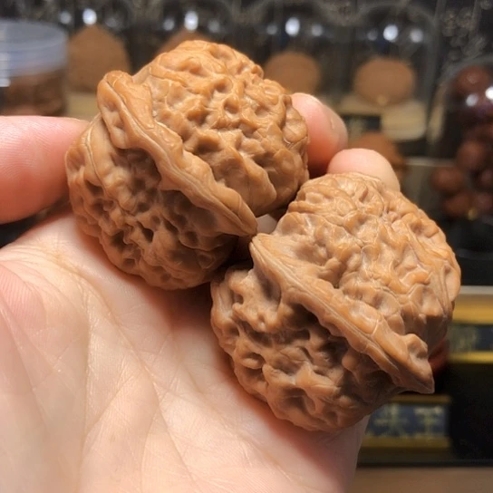 高端小众：金字塔货头