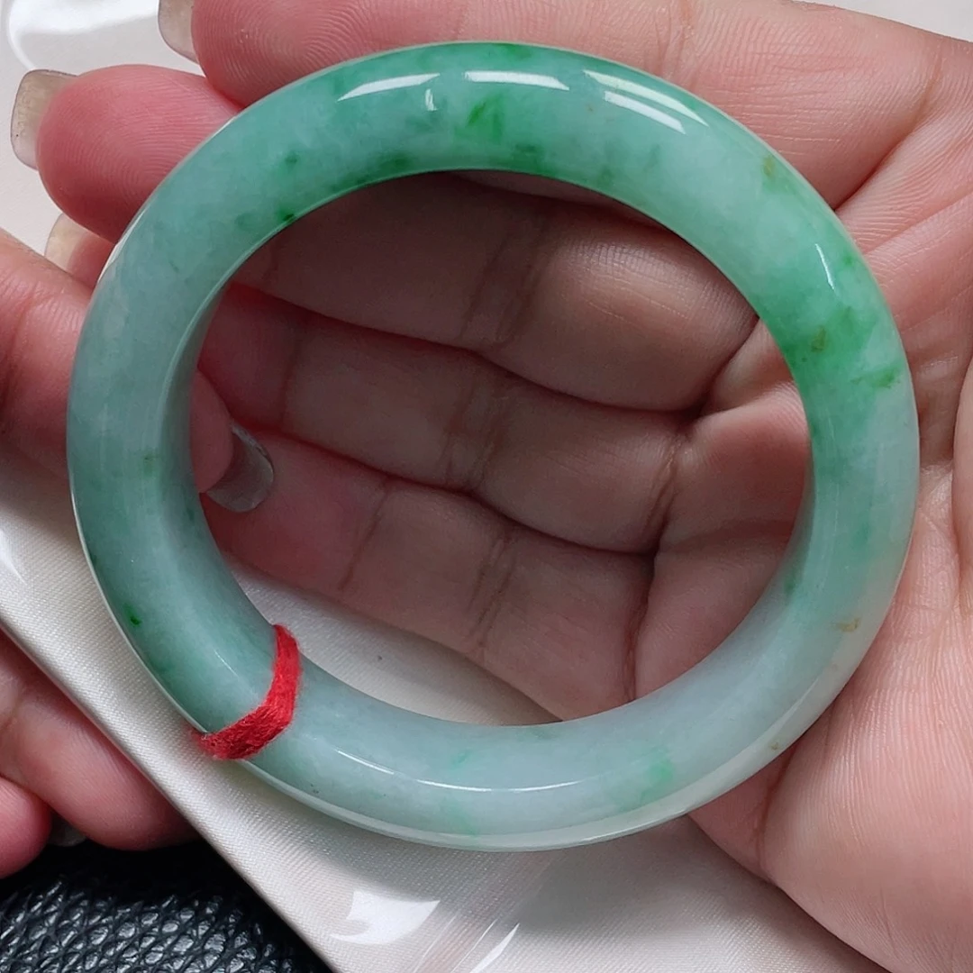 未镶嵌手镯（圆镯）翡翠缅甸翡翠手镯56圈
