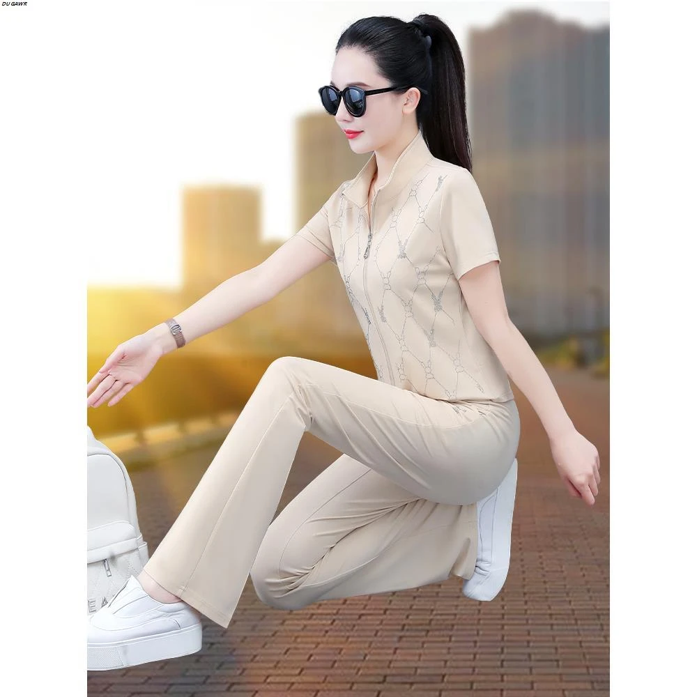 休闲时尚运动套装女士夏季立领2025新款减龄洋气小个子妈妈两件套