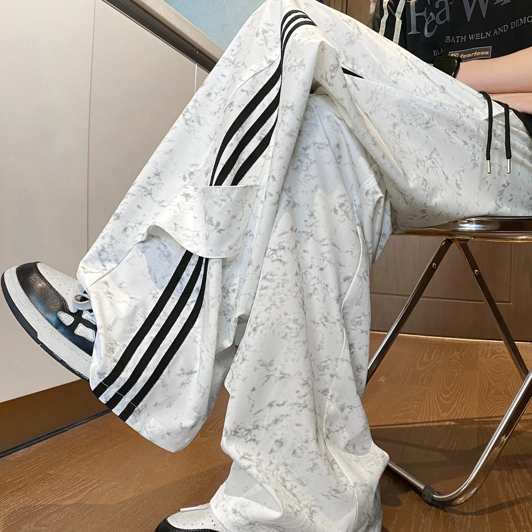 美式复古三条纹休闲裤男扎染2025新款春秋款潮牌宽松大码阔腿裤子