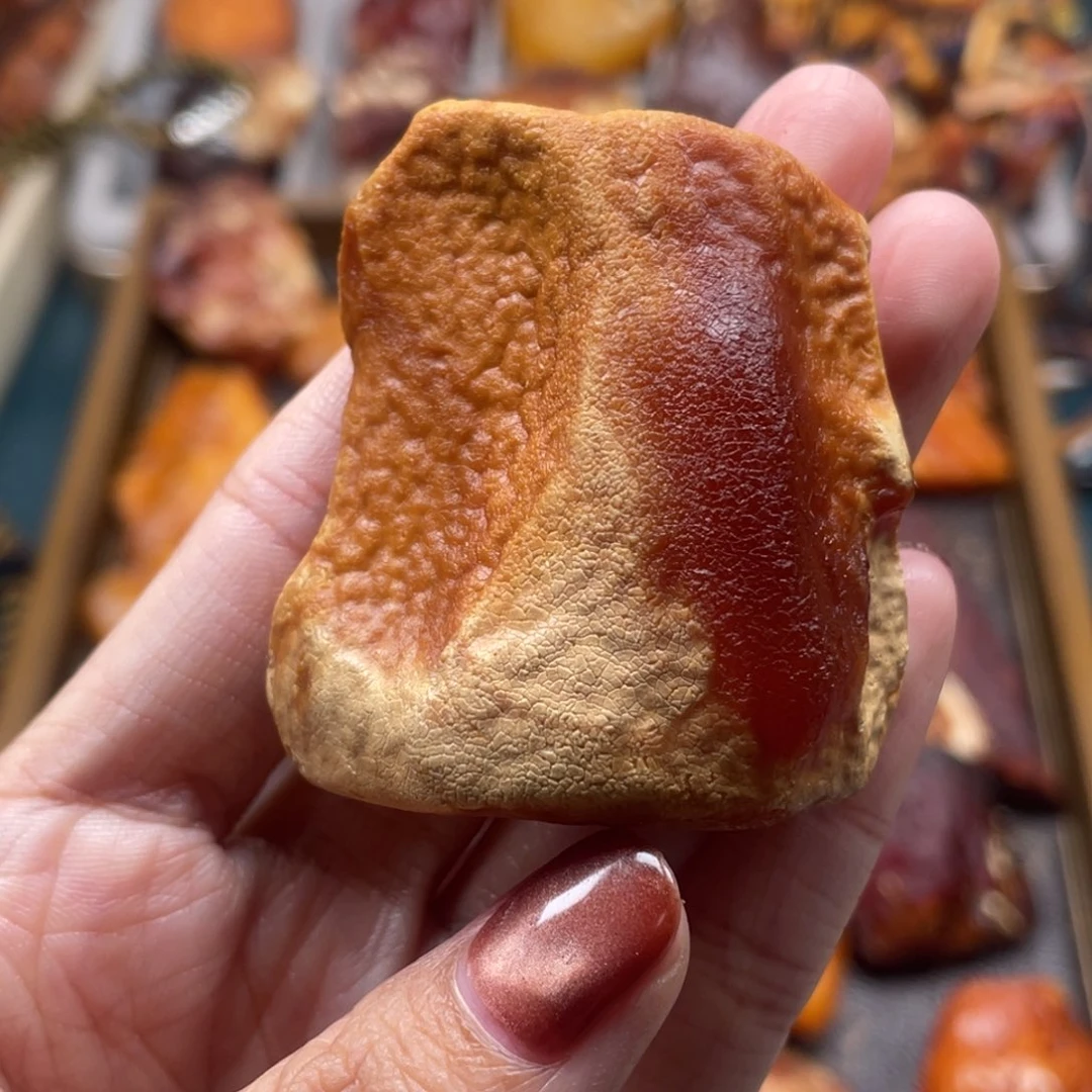 琥珀未镶嵌珠宝奇石