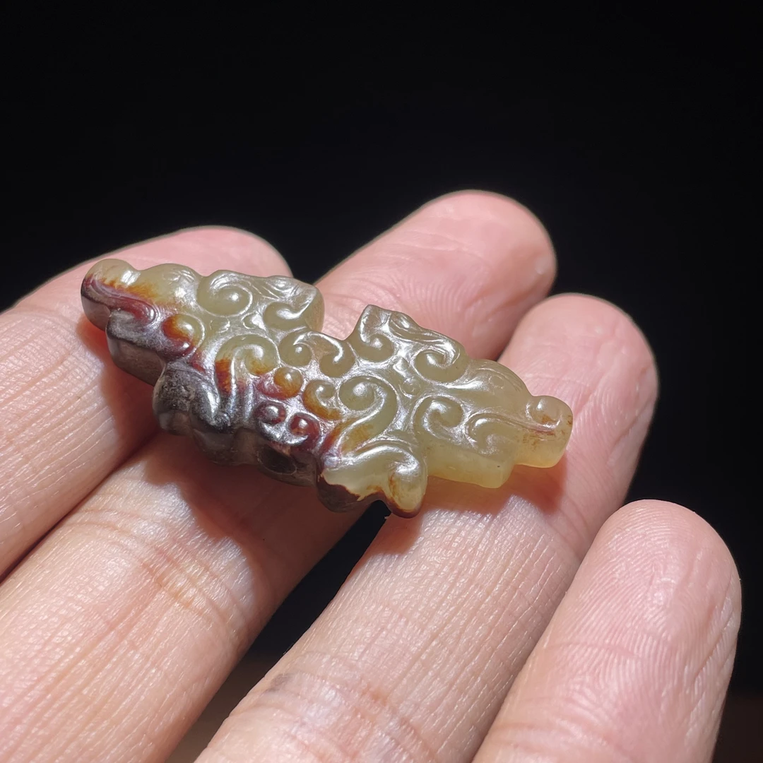 玲珑古玉收藏和田玉龙纹佩