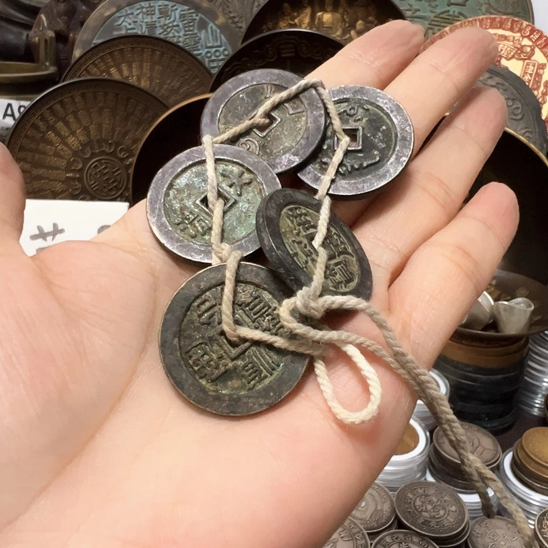 金属复古风格摆件