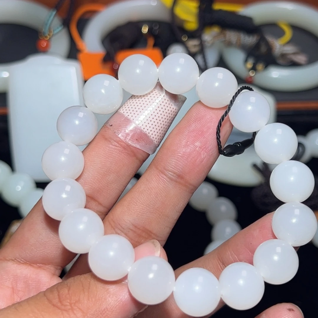 和田玉未镶嵌手链