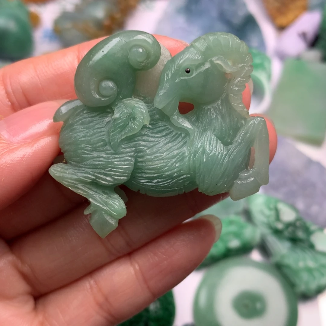 定制翡翠未镶嵌翡翠