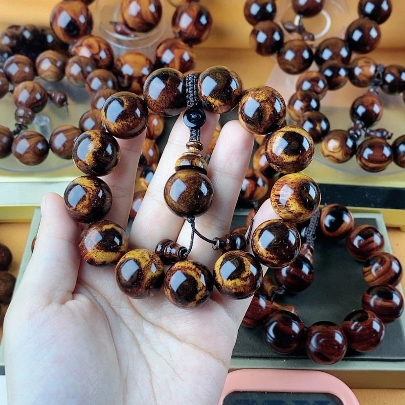 【闪购商品】花梨木类佛****缸