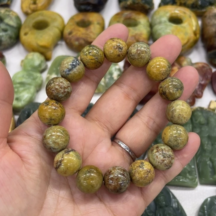 岫岩河磨玉（透闪石质玉）未镶嵌颈饰