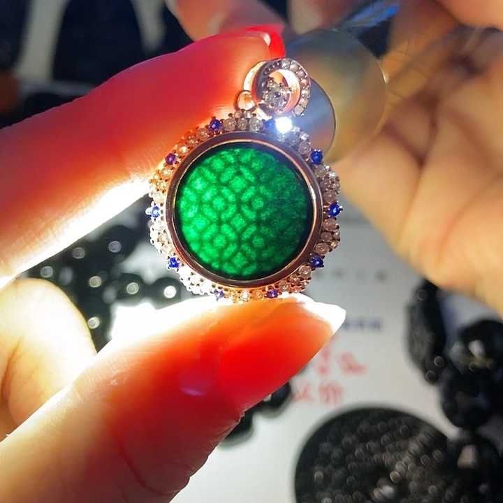 翡翠银S925镶嵌颈饰墨翠