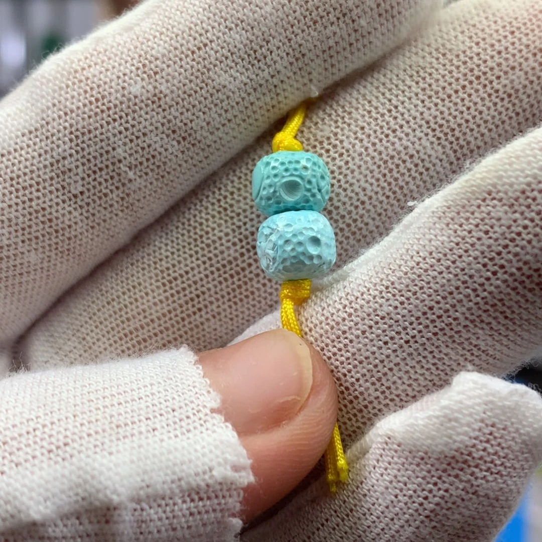 绿松石未镶嵌挂件