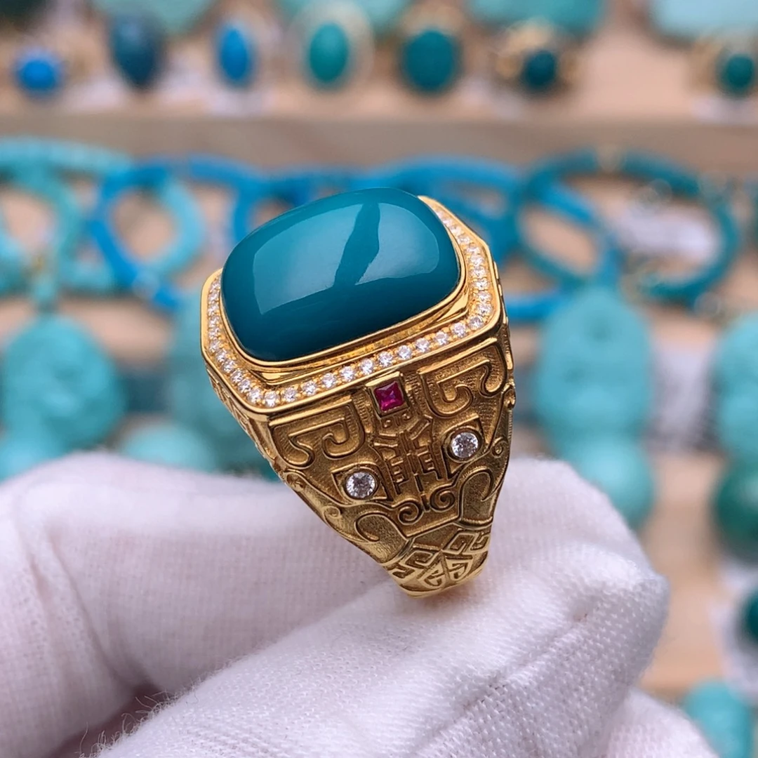 绿松石18K金镶嵌珠宝奇石