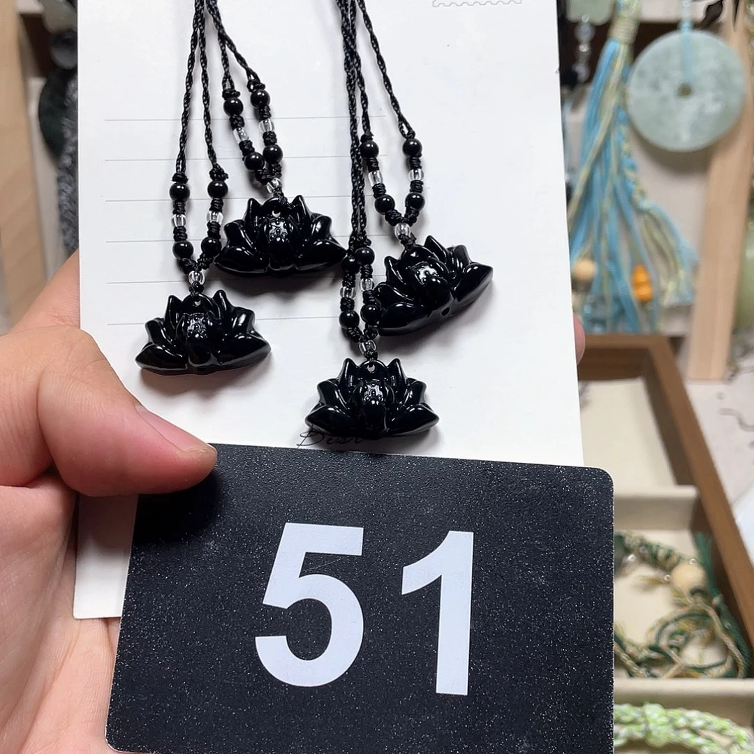 合金蛇纹石玉颈饰