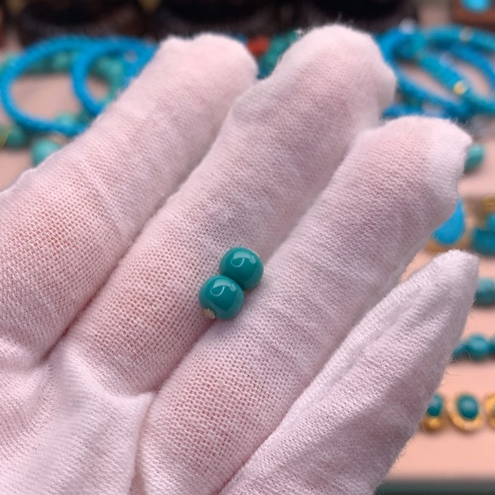 绿松石未镶嵌湖北天然原矿绿松石6.2