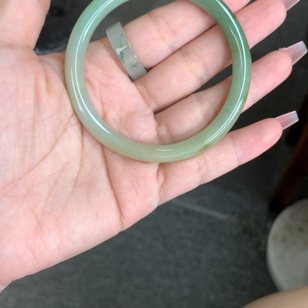 【闪购商品】未镶嵌手镯定制不退换抛光5556定制翡翠