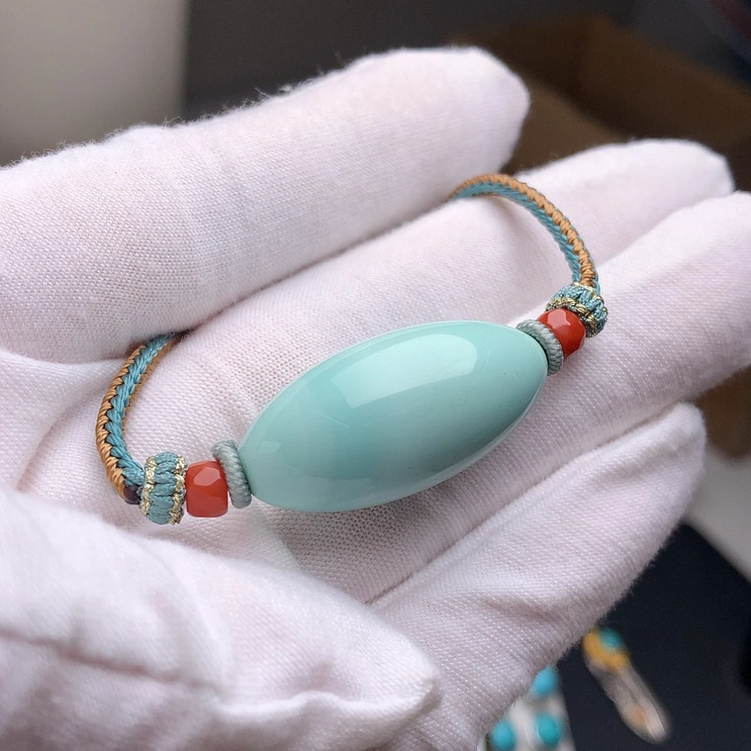 未镶嵌绿松石珠宝奇石