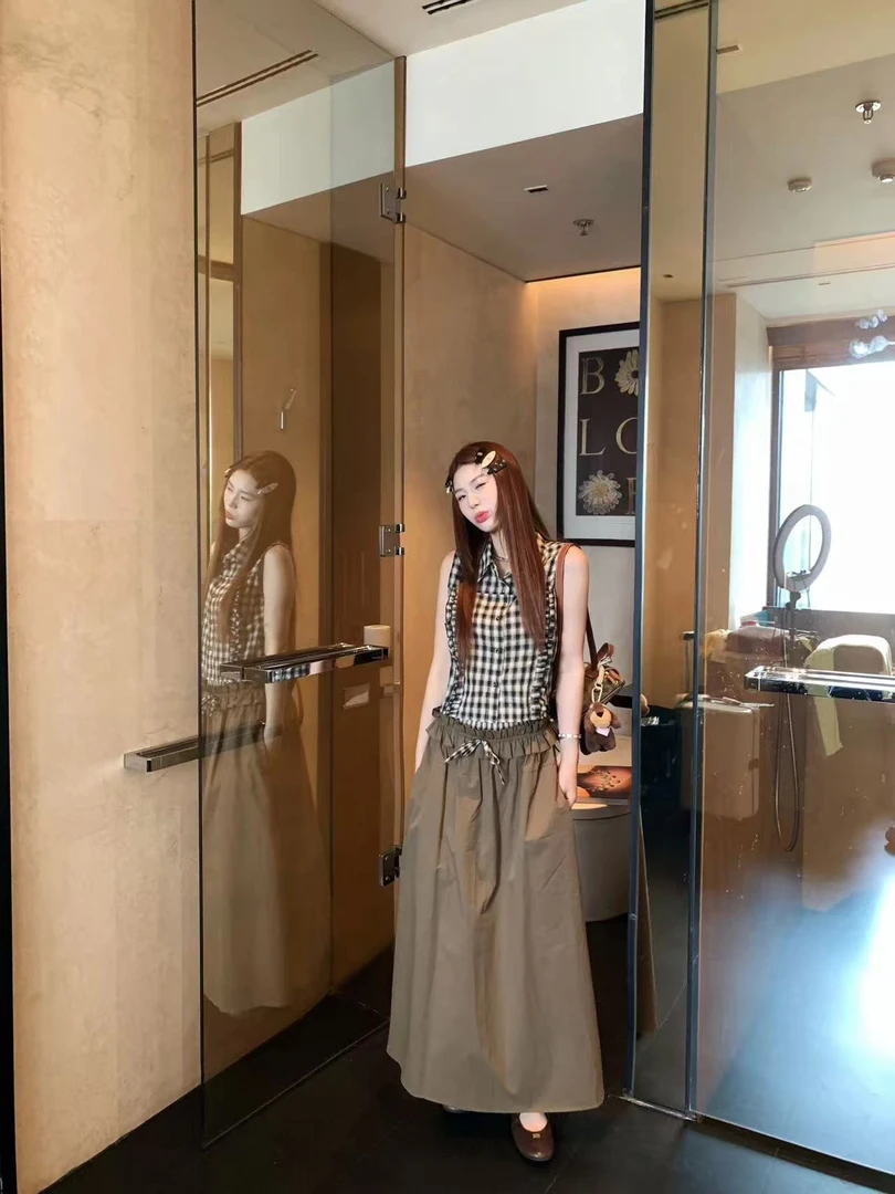 彼得堡情书/显瘦格纹夏季休闲马甲韩版上衣+宽松半裙套装格子背心