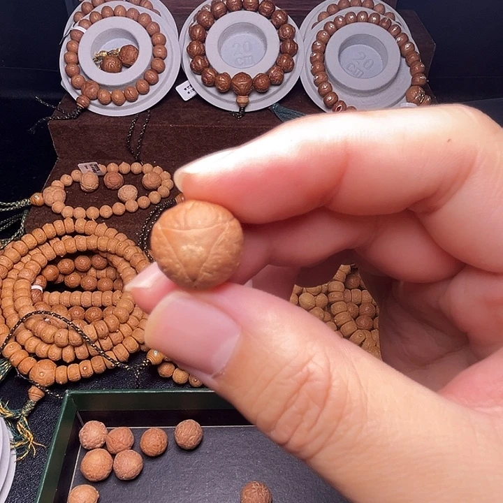 凤眼菩提把件单籽