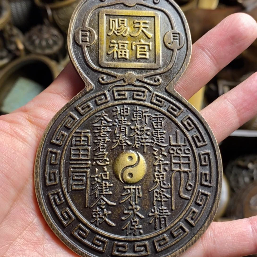 精美铜器做工精良