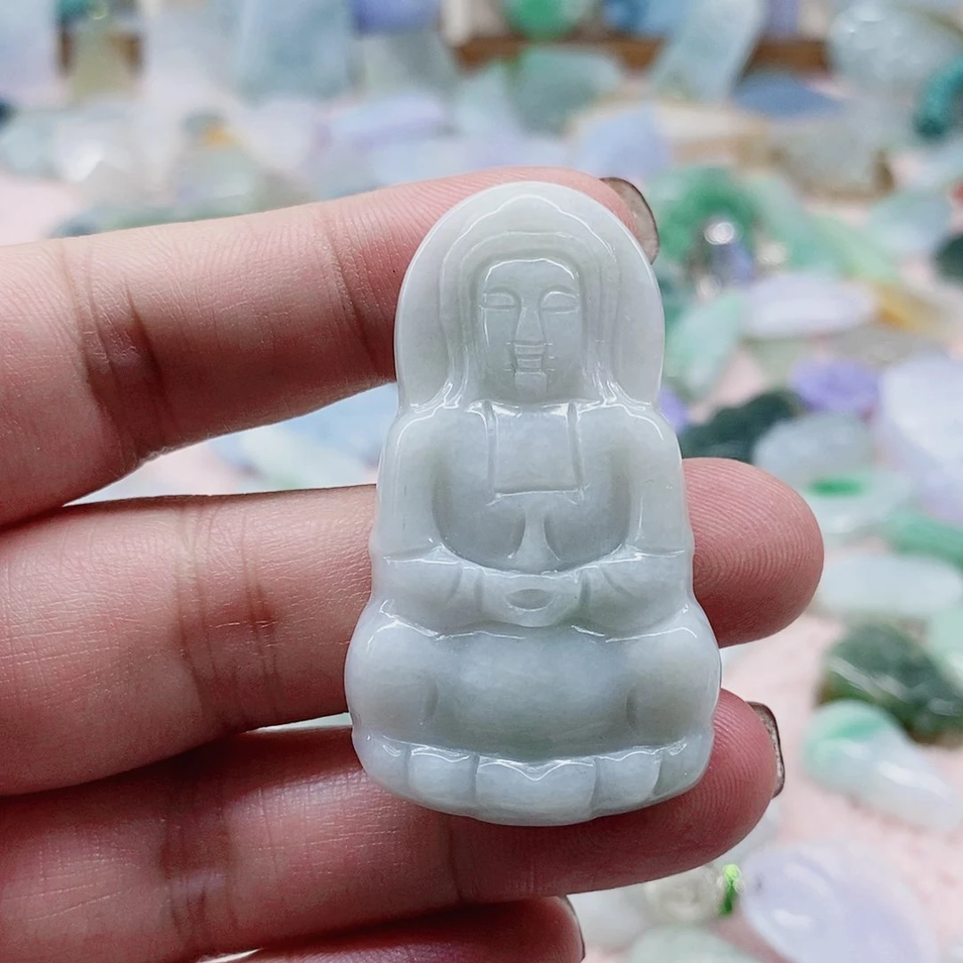 颈饰未镶嵌翡翠天然
