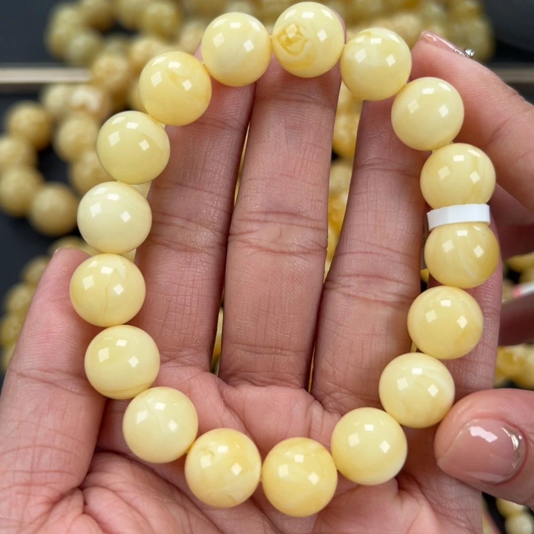 琥珀未镶嵌手链19.6克