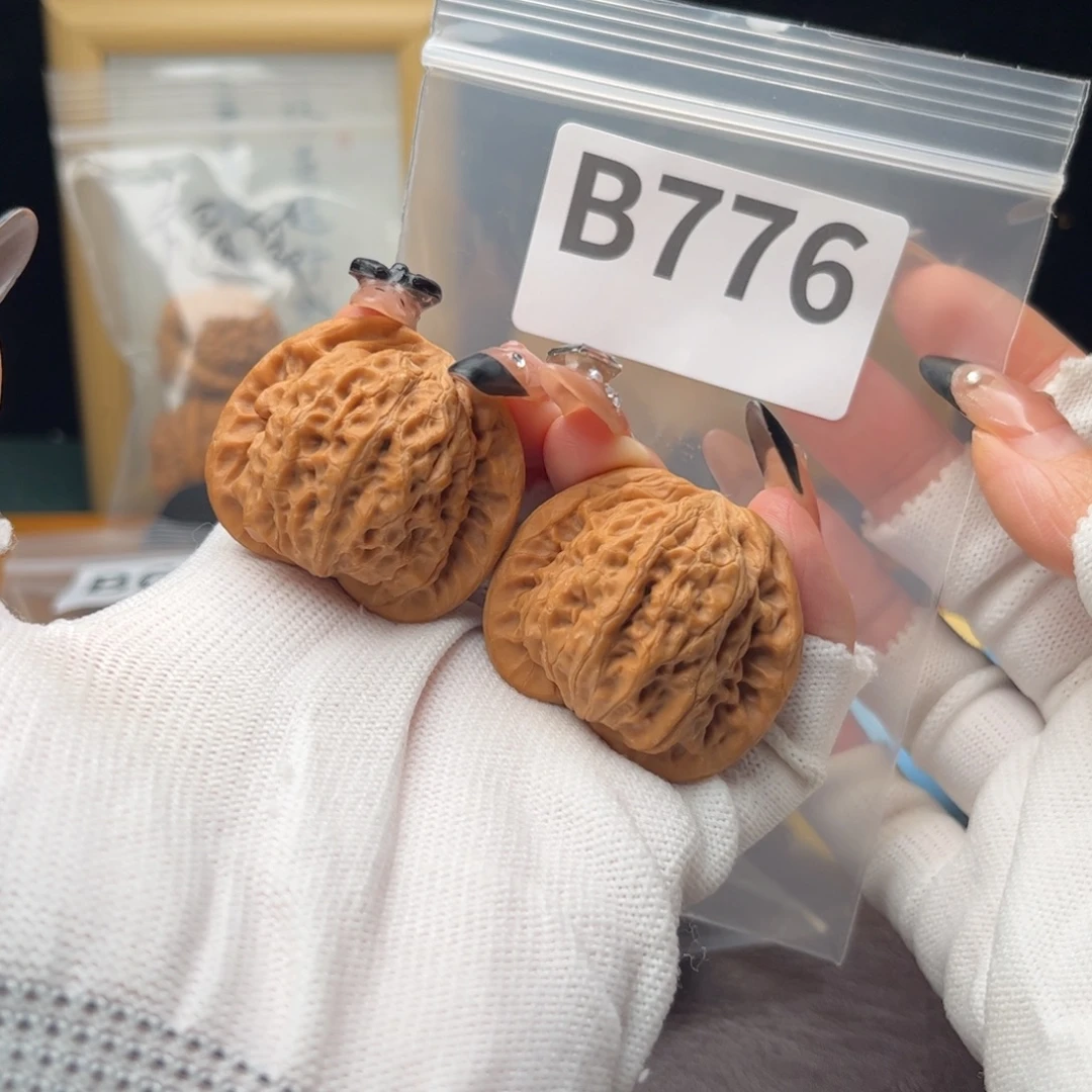文玩核桃把件38云雾山b776