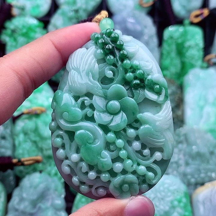 翡翠未镶嵌吊坠(不含链)