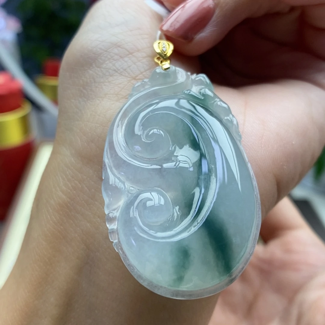 翡翠18K金镶嵌颈饰吊坠20