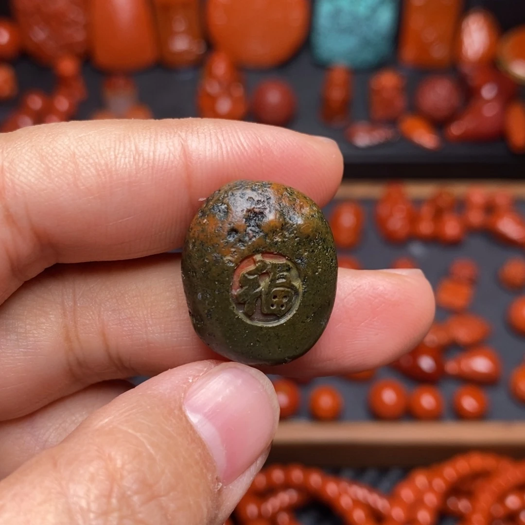 南红玛瑙配饰未镶嵌坚*配饰