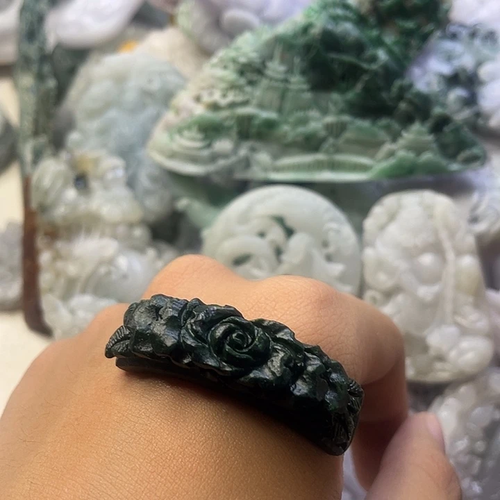 定制翡翠未镶嵌天然翡翠