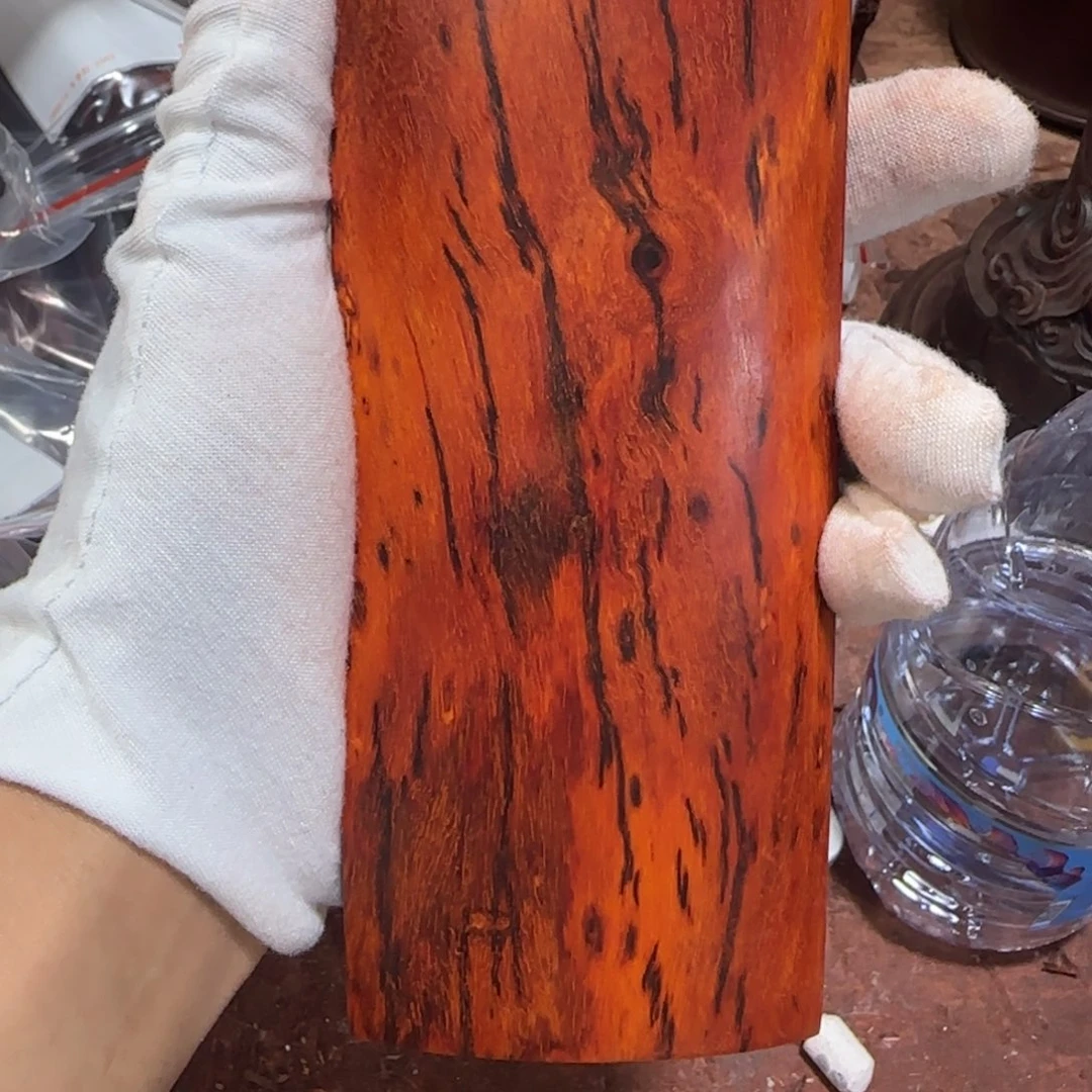 端***斋木印度小叶紫檀手把件