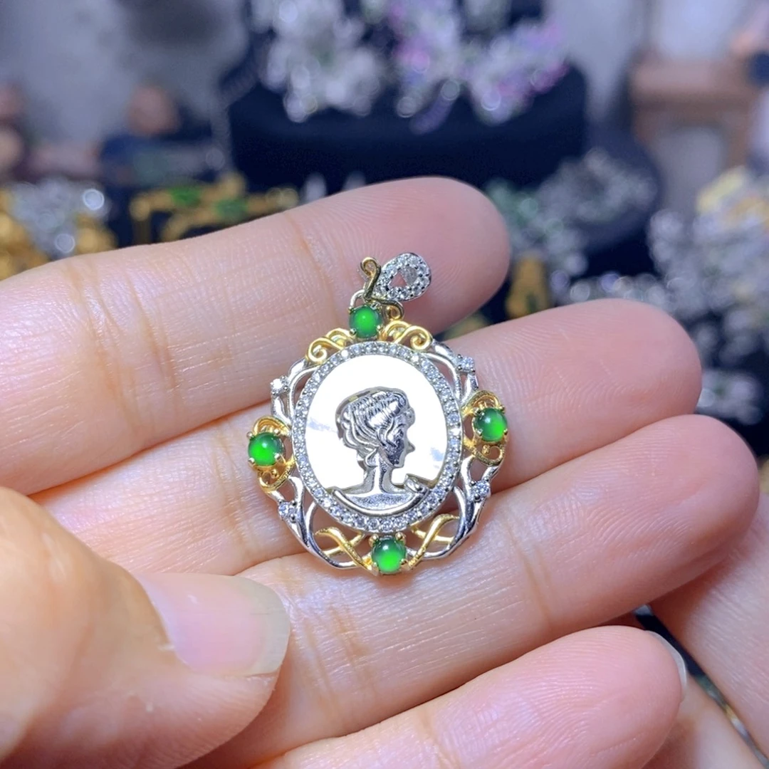 翡翠银S925镶嵌耳饰天然翡翠