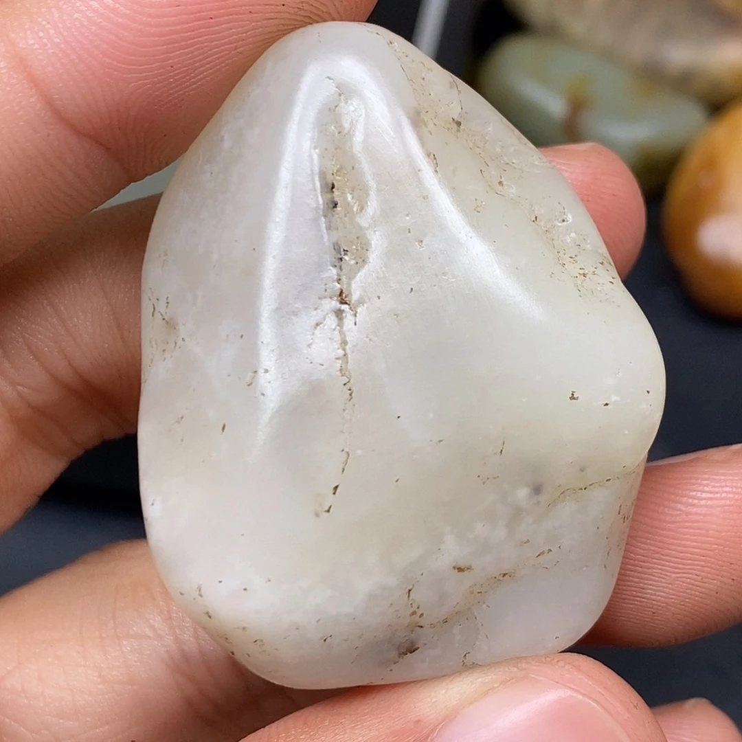 和田玉（糖玉）未镶嵌挂件