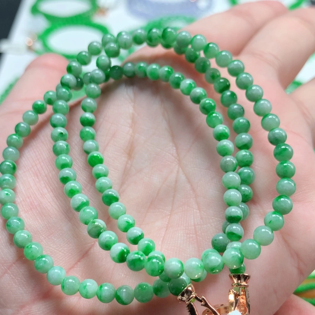 翡翠未镶嵌手链翡翠