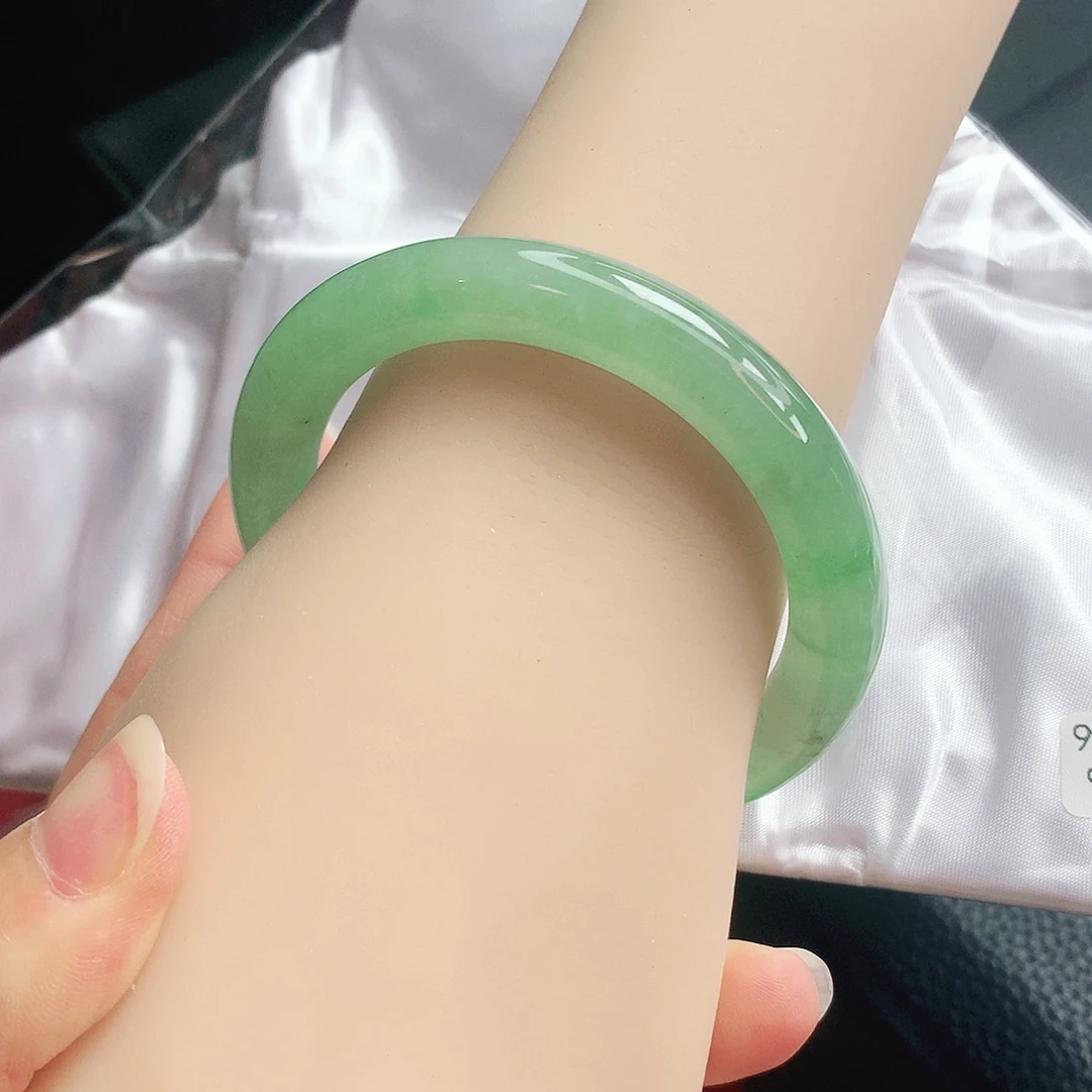 【闪购商品】未镶嵌手镯翡翠缅甸天然a货翡翠