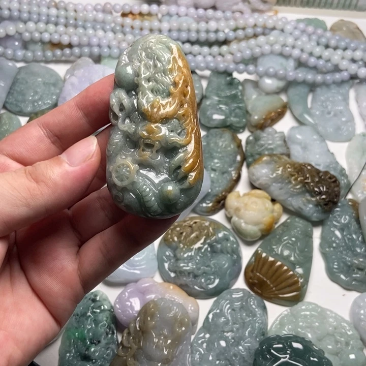 颈饰未镶嵌翡翠龙牌67