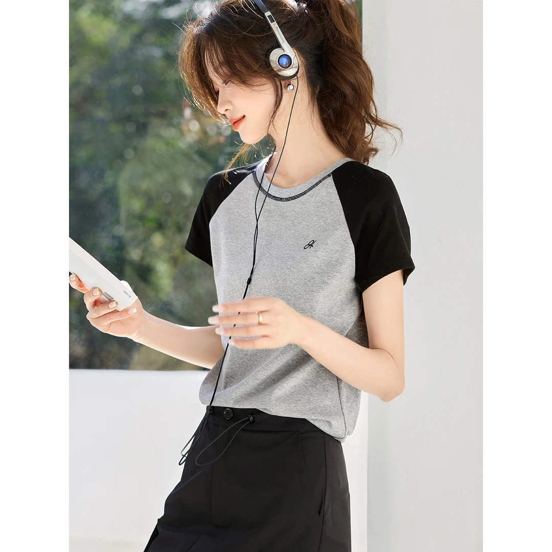 沫晗依美2025夏季新款休闲显瘦撞色拼接插肩袖三针五线修身T恤女