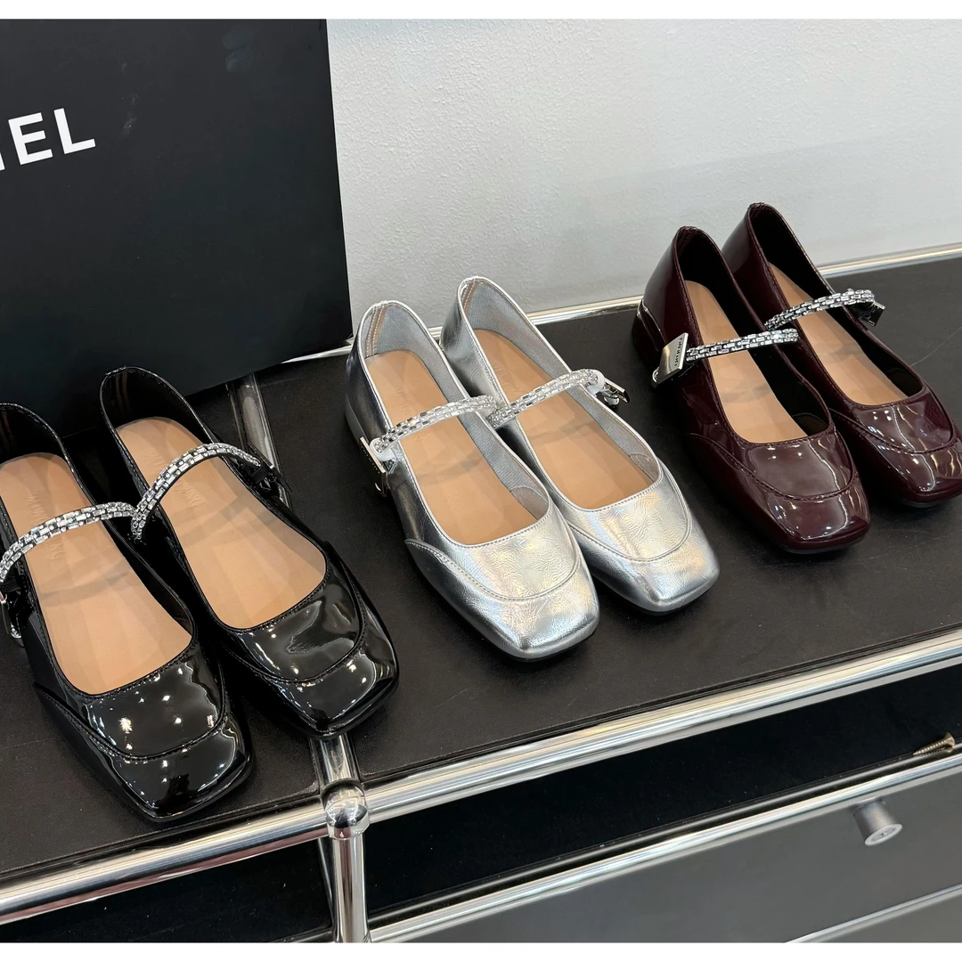 1608法式高级感浅口低跟气质单鞋