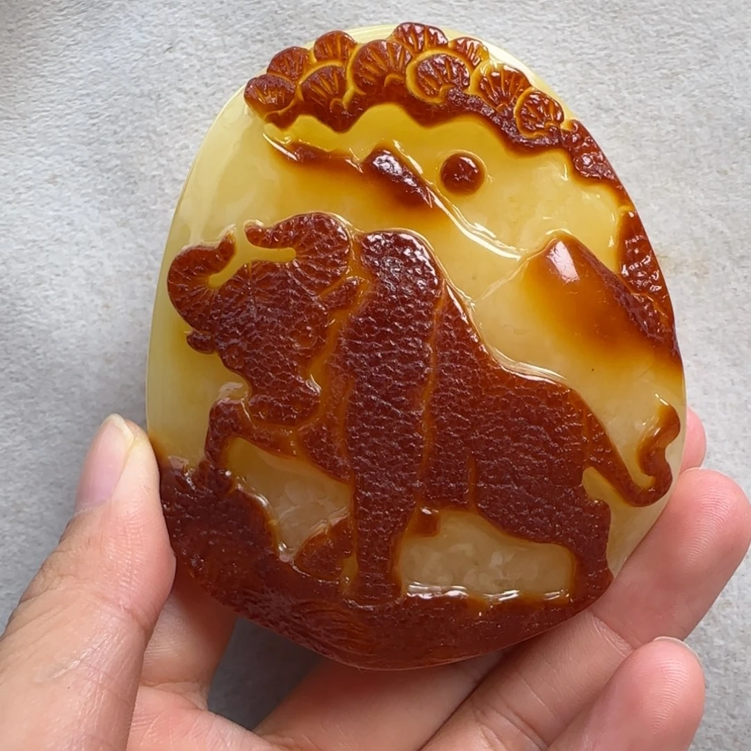 蜜蜡未镶嵌珠宝奇石