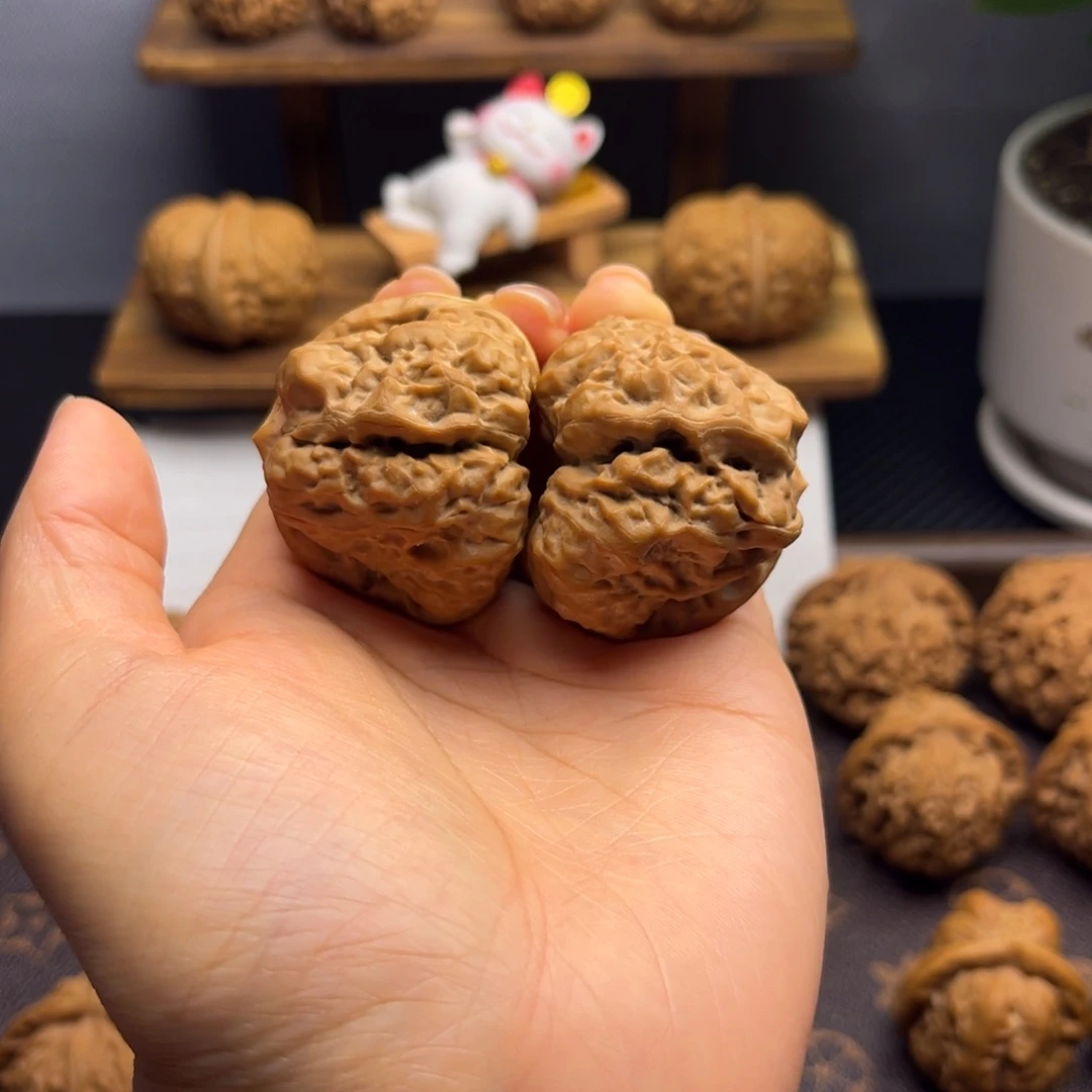 把件文玩核桃蛤蟆头 42 白茬