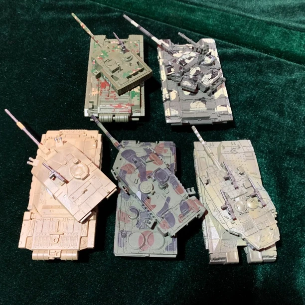 专属【现代坦克五件套拼装模型】1:72比例ABS塑料材质要自己拼装