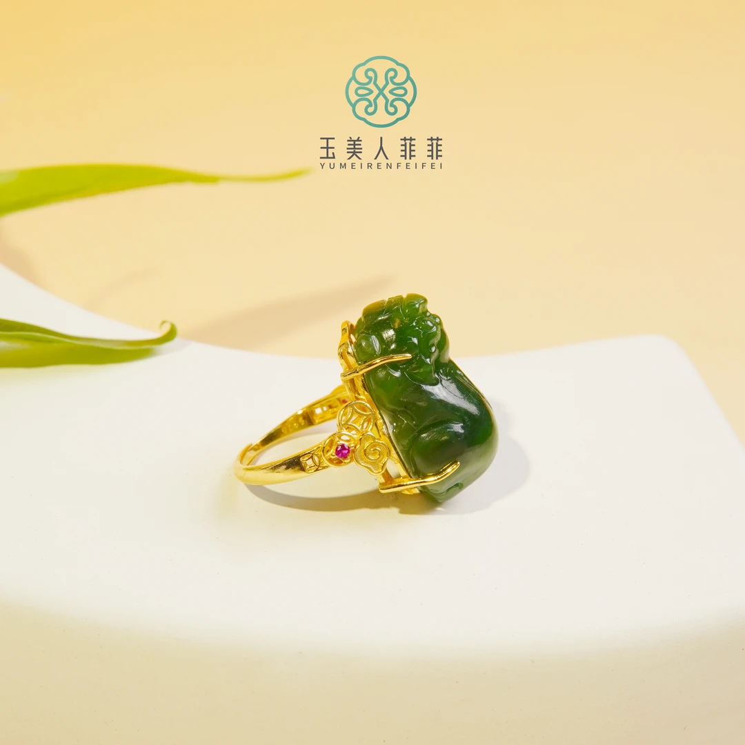 菲菲珠宝好~S925和田玉貔貅约26*17mm可调节戒指
