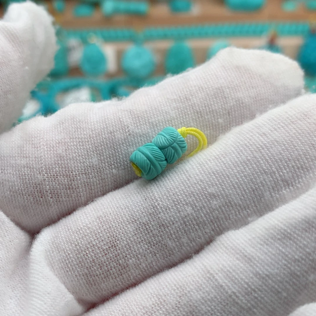 绿松石未镶嵌珠宝奇石6.3mm